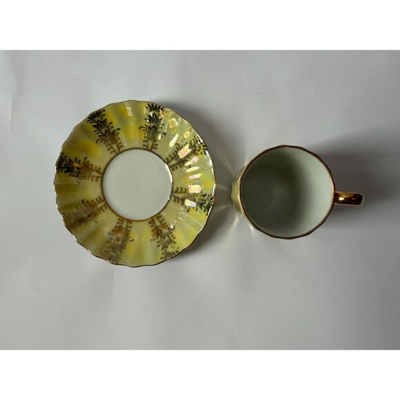 VTG Iridescent Yellow & Gold Lustreware Teacup Set – Unmarked Japanese Porcelain - Picture 6 of 7